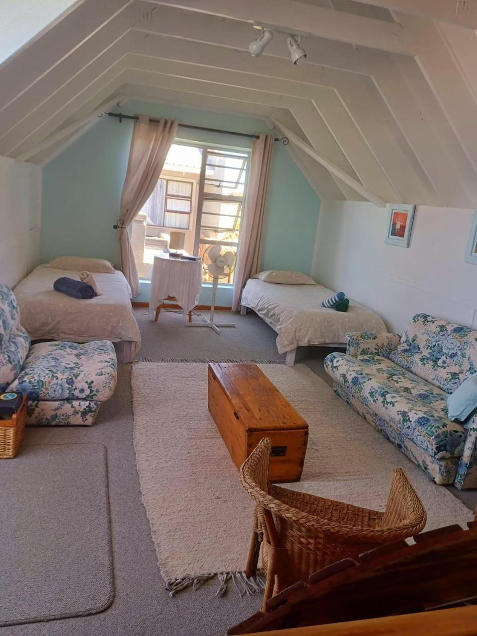 Jaco And Liz'S Sea Get Away Bed and Breakfast Hermanus Exterior foto